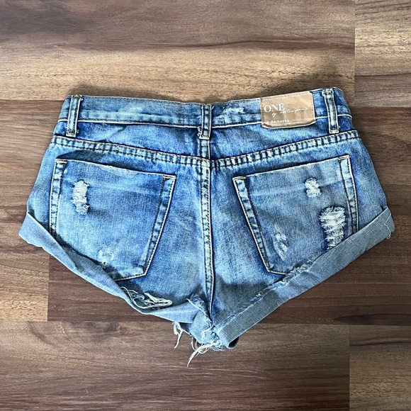 One teaspoon bandit denim shorts - Picture 3 of 5